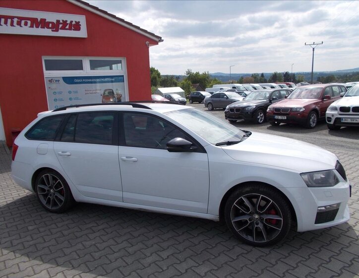 Škoda Octavia Kombi 2,0 l 135 kw