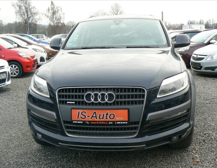 Audi Q7 SUV / Terénní 3,0 l 176 kw