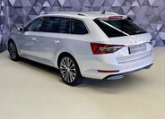 Škoda Superb Kombi 2,0 l 140 kw