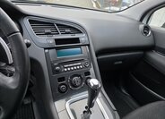 Peugeot 5008 Kombi 1,6 l 84 kw