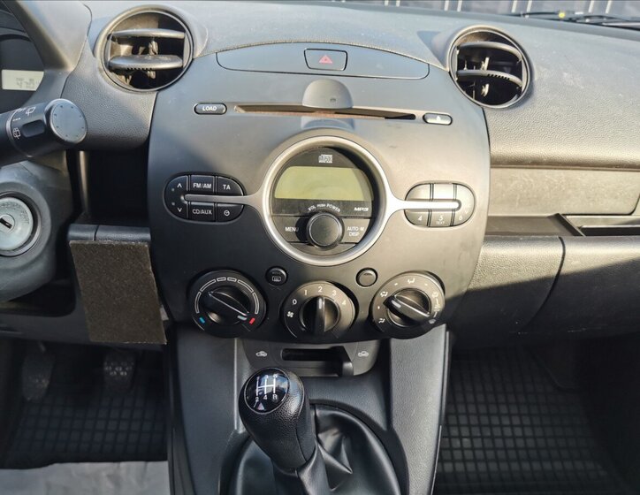 Mazda 2 Hatchback 1,3 l 55 kw