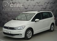 Volkswagen Touran 1