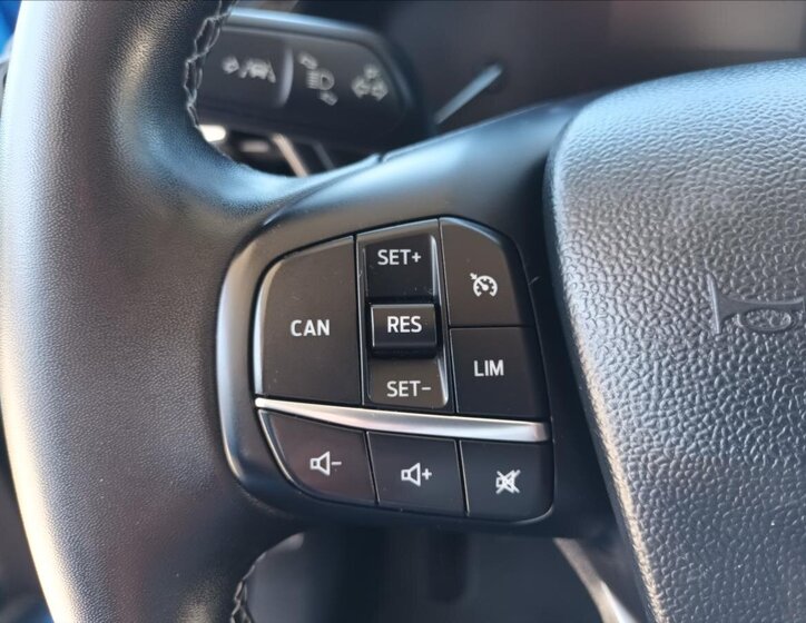 Ford Puma Hatchback 999,0 92 kw