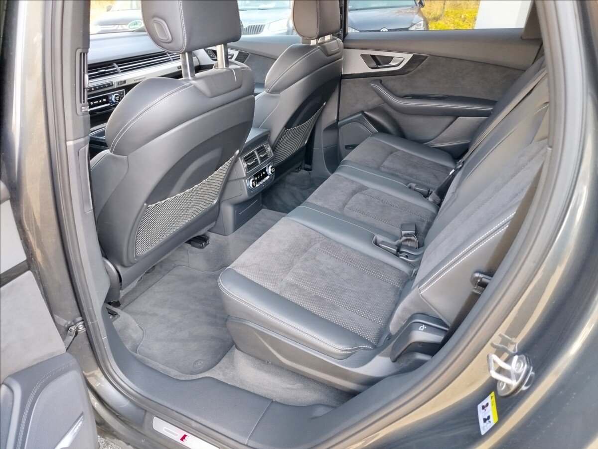 Audi Q7 SUV / Terénní 3,0 l 200 kw