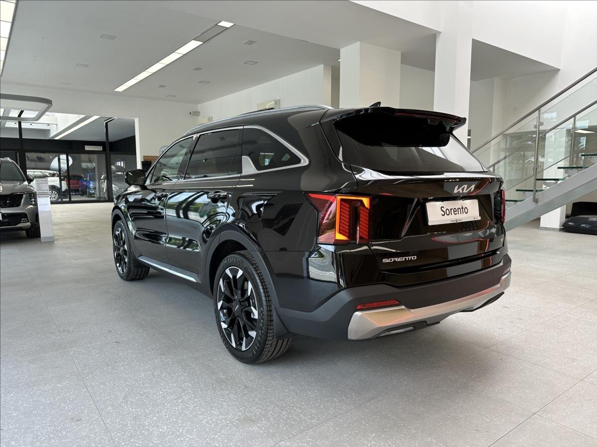 KIA Sorento SUV / Terénní 2,2 l 142 kw