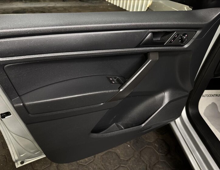 Volkswagen Caddy Ostatní 1,4 l 81 kw