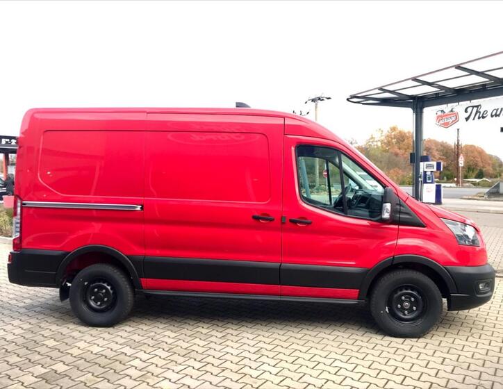 Ford Transit 4