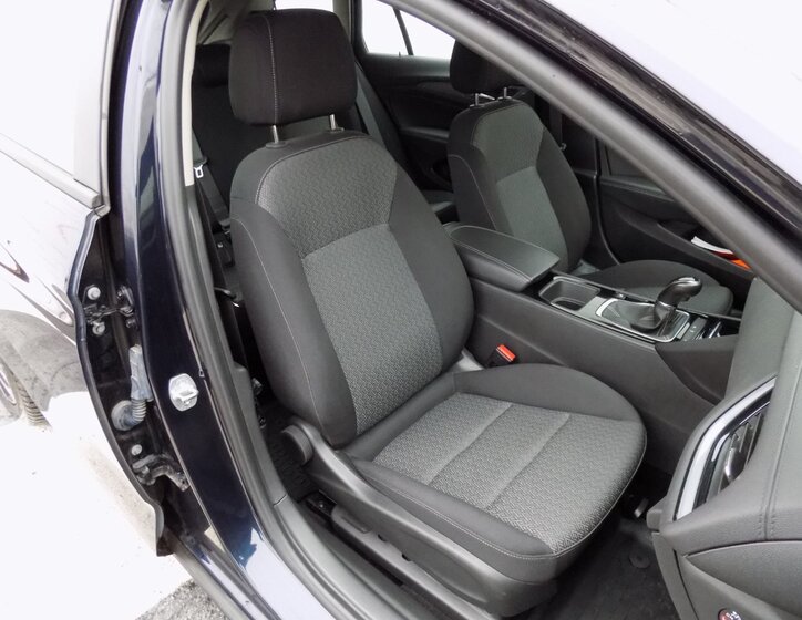 Opel Insignia Kombi 1,6 l 100 kw