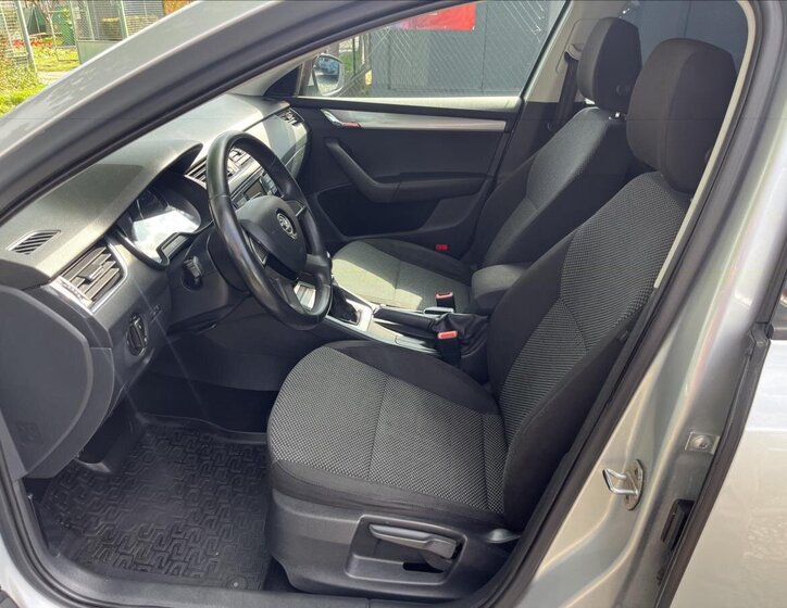 Škoda Octavia Kombi 1,6 l 77 kw