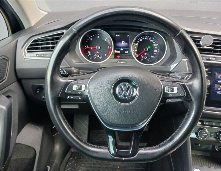 Volkswagen Tiguan 13