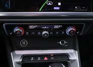 Audi Q3 SUV / Terénní 1,5 l 110 kw