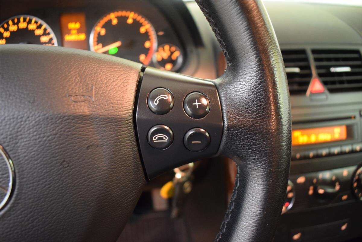 Mercedes-Benz Třídy A Hatchback 1,7 l 85 kw