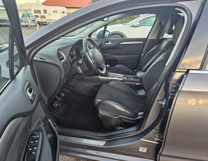Citroën C4 17