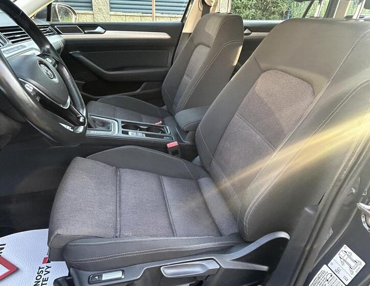 Volkswagen Passat 32