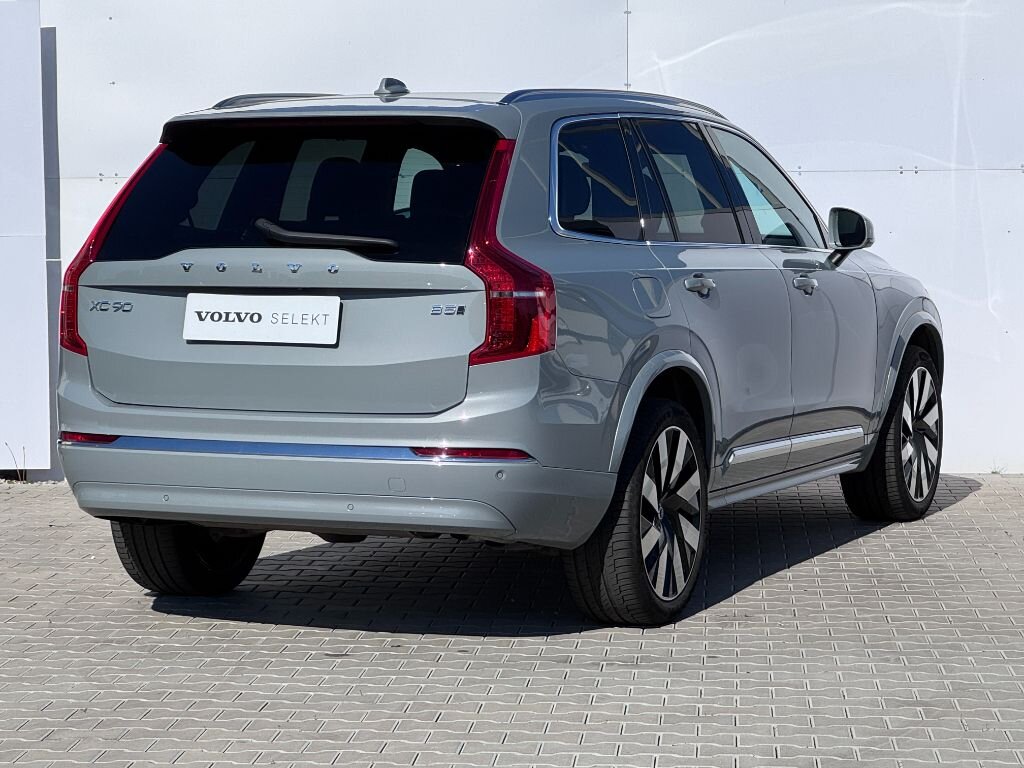 Volvo XC90 SUV 2,0 l 173 kw