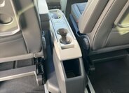 Volkswagen Multivan 26