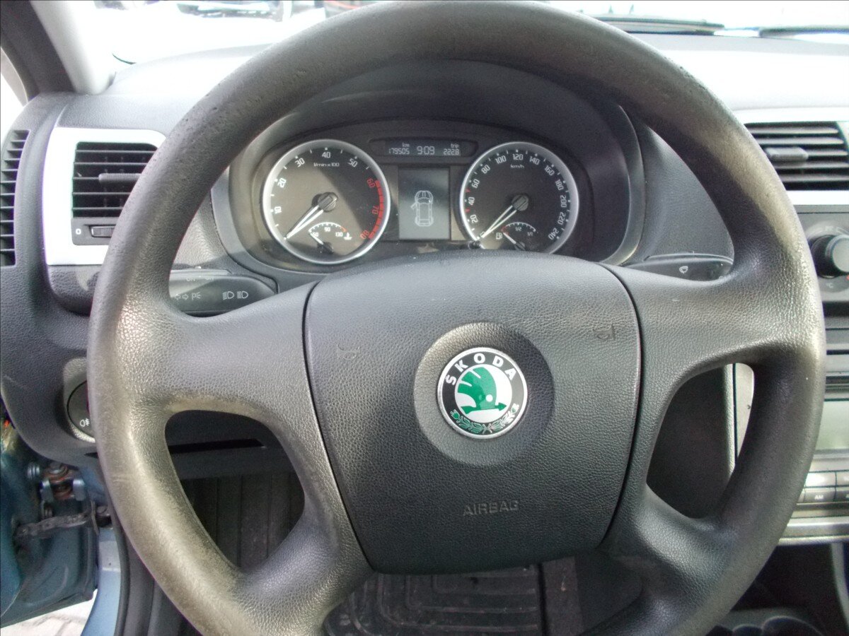 Škoda Roomster MPV 1,4 l 63 kw