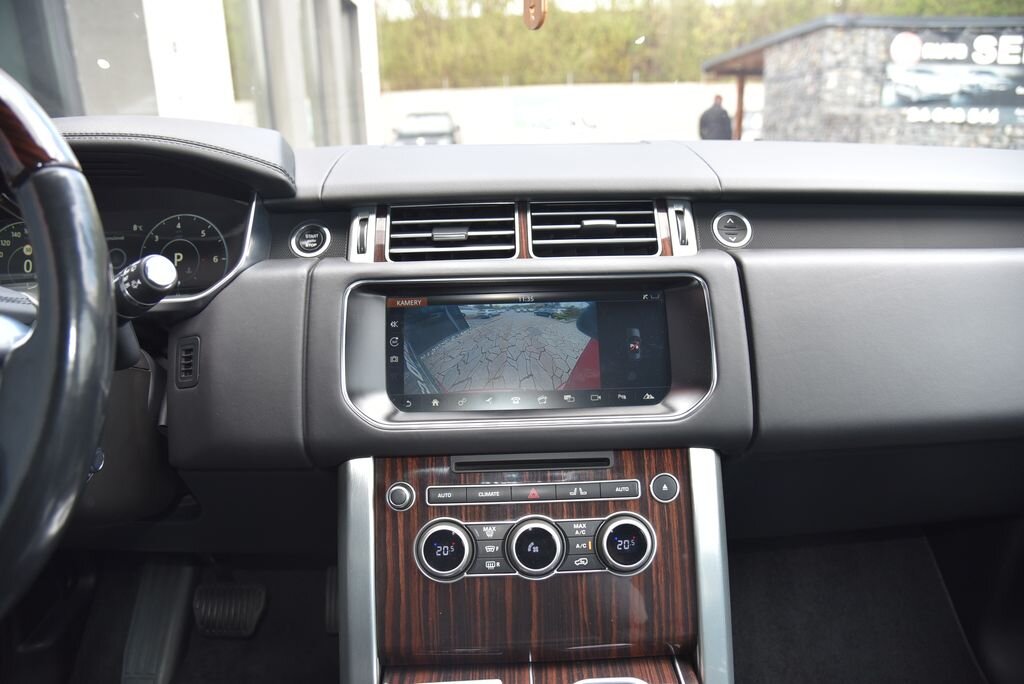 Land Rover Range Rover SUV / Terénní 4,4 l 250 kw