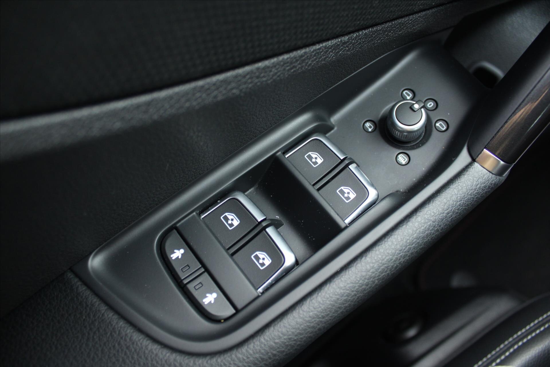 Audi Q2 SUV 2,0 l 140 kw