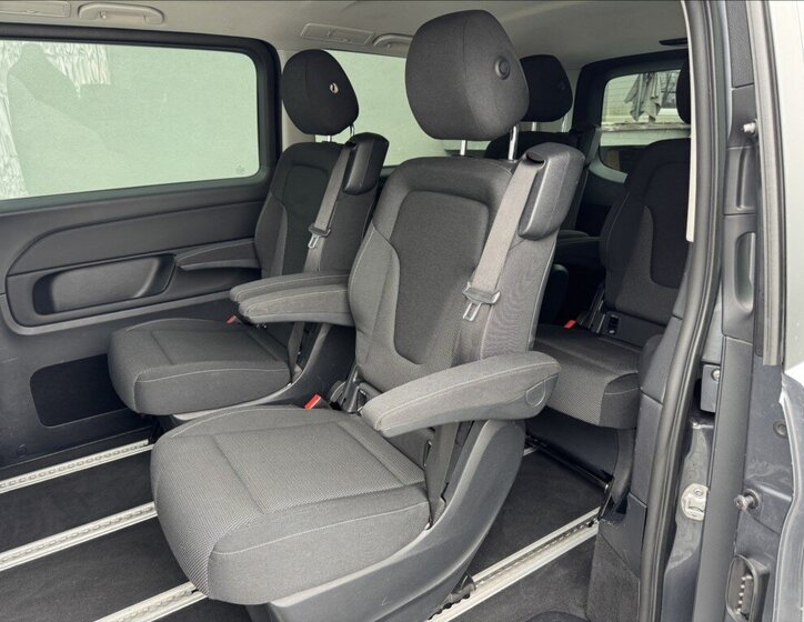 Mercedes-Benz Třídy V Kombi 2,1 l 120 kw