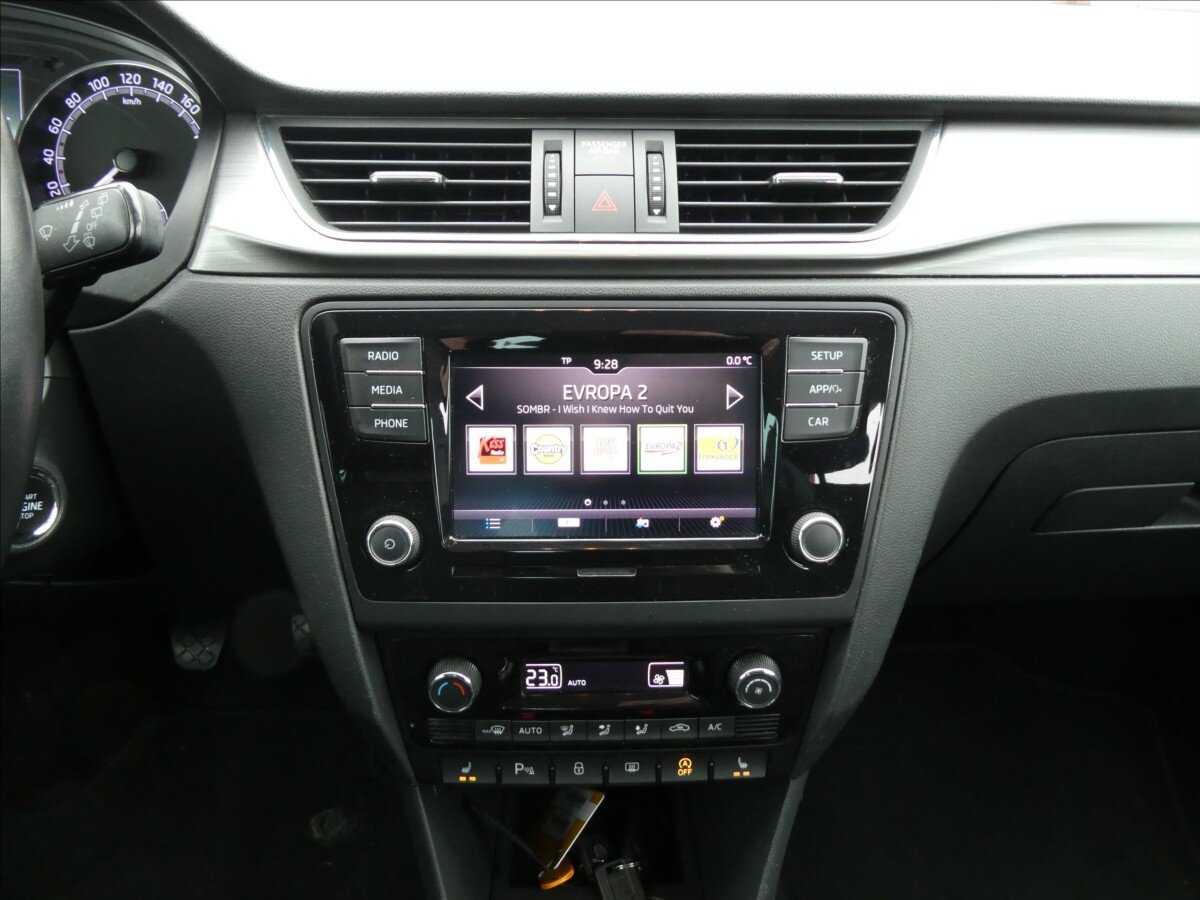 Škoda Rapid Sedan 999,0 81 kw