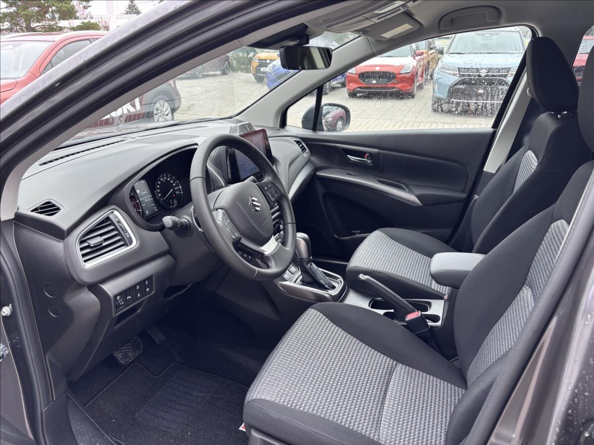 Suzuki S-Cross SUV / Terénní 1,4 l 81 kw