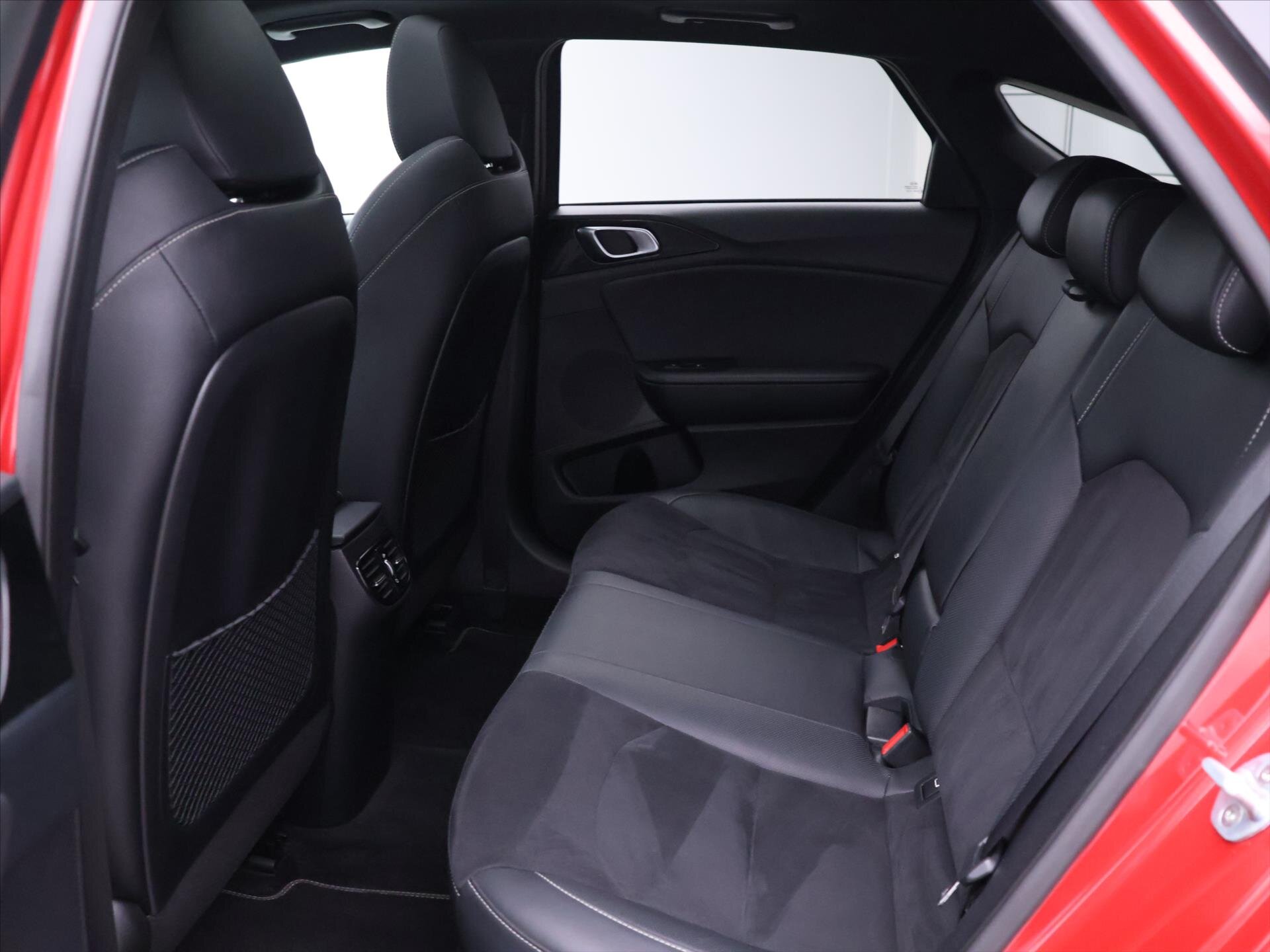 KIA ProCeed Kombi 1,6 l 100 kw