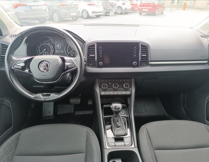 Škoda Karoq SUV / Terénní 1,5 l 110 kw