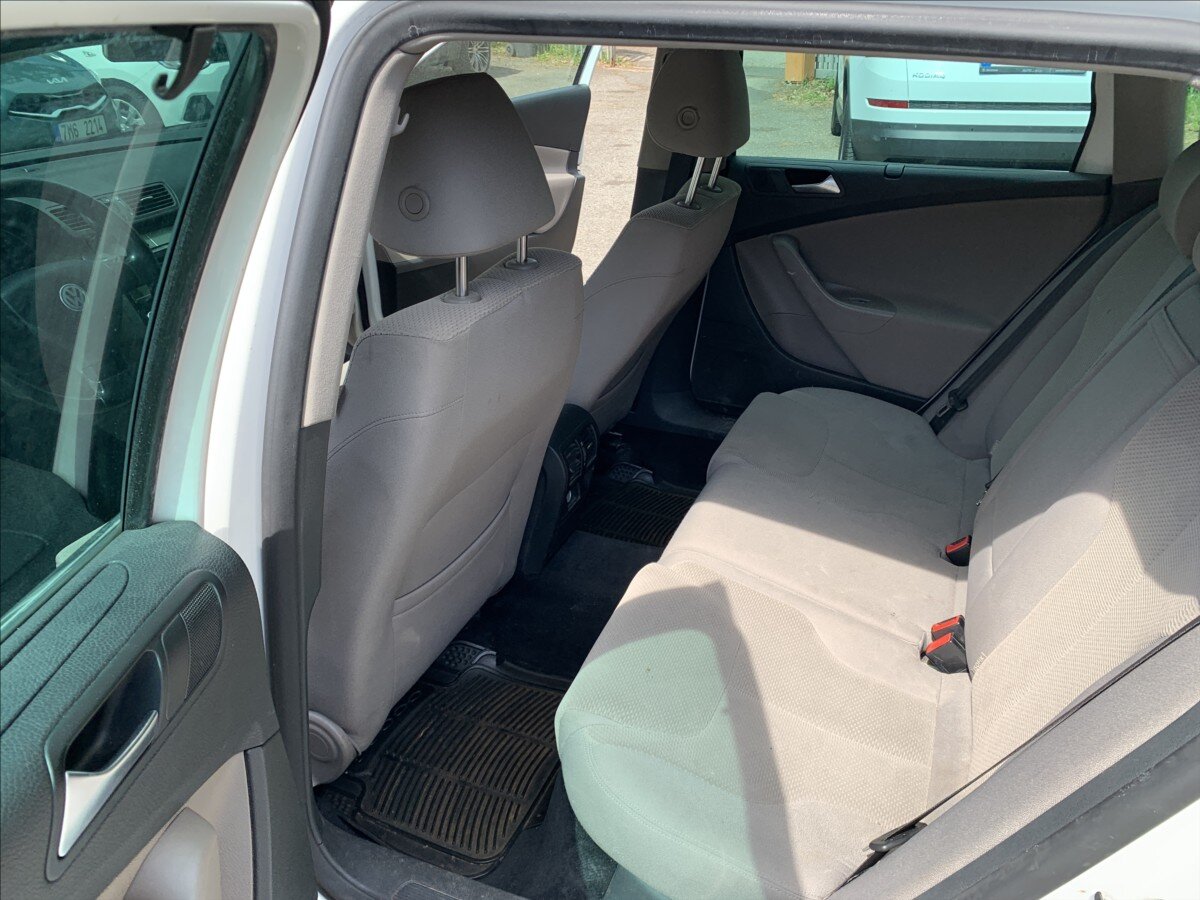 Volkswagen Passat Kombi 2,0 l 125 kw