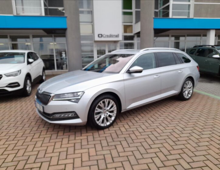 Škoda Superb Kombi 2,0 l 110 kw
