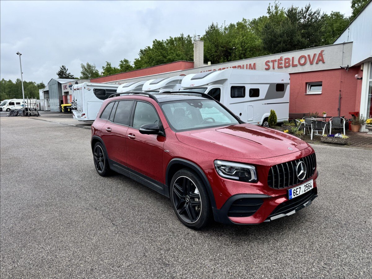 Mercedes-Benz GLB SUV / Terénní 2,0 l 225 kw