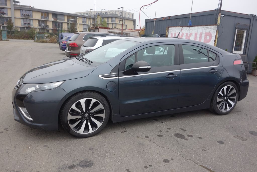Opel Ampera