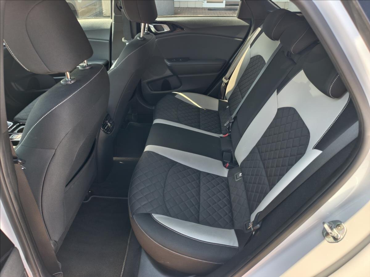 KIA ProCeed Kombi 1,4 l 103 kw