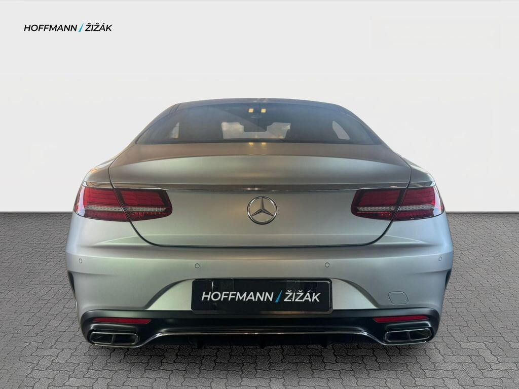 Mercedes-Benz Třídy S Kupé 4,0 l 345 kw