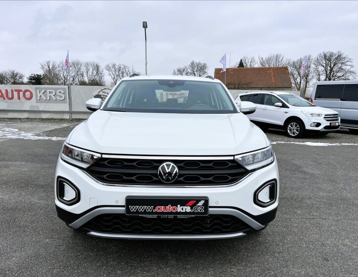 Volkswagen T-Roc 12