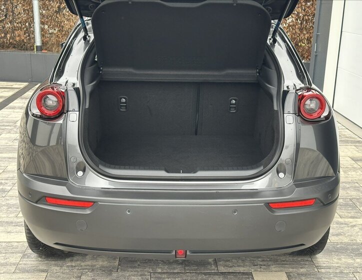 Mazda MX-30 SUV / Terénní 0,0 107 kw