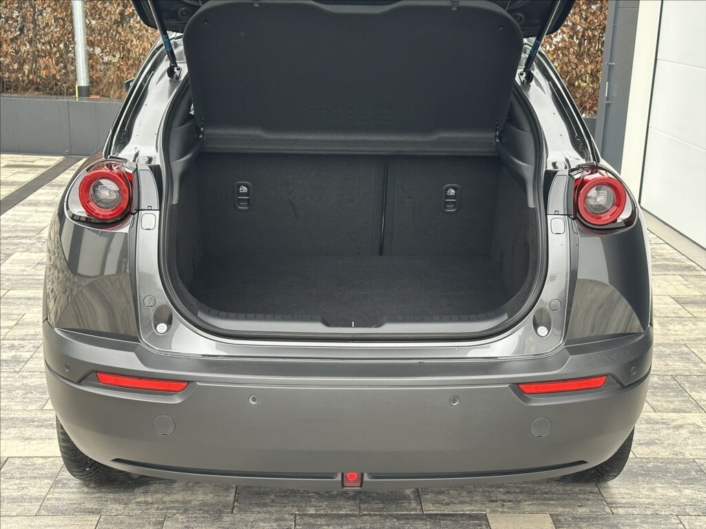 Mazda MX-30 SUV / Terénní 0,0 107 kw