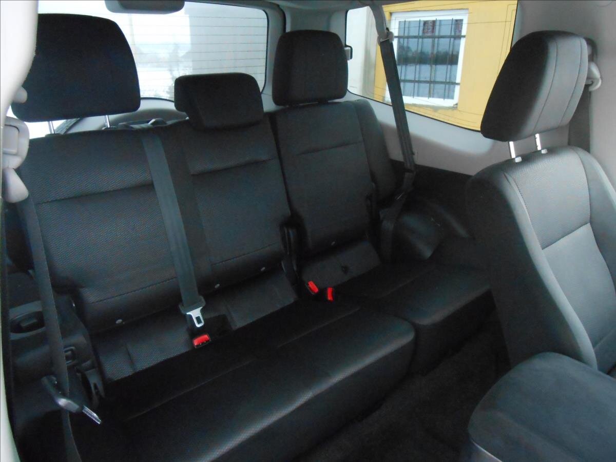 Mitsubishi Pajero SUV 3,2 l 147 kw