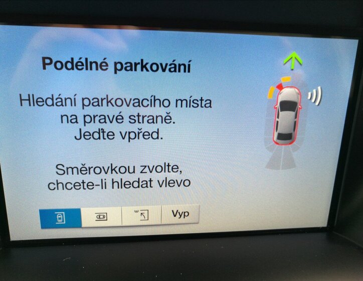 Ford Kuga SUV / Terénní 2,0 l 110 kw