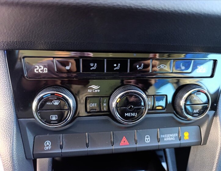 Škoda Karoq SUV / Terénní 2,0 l 110 kw