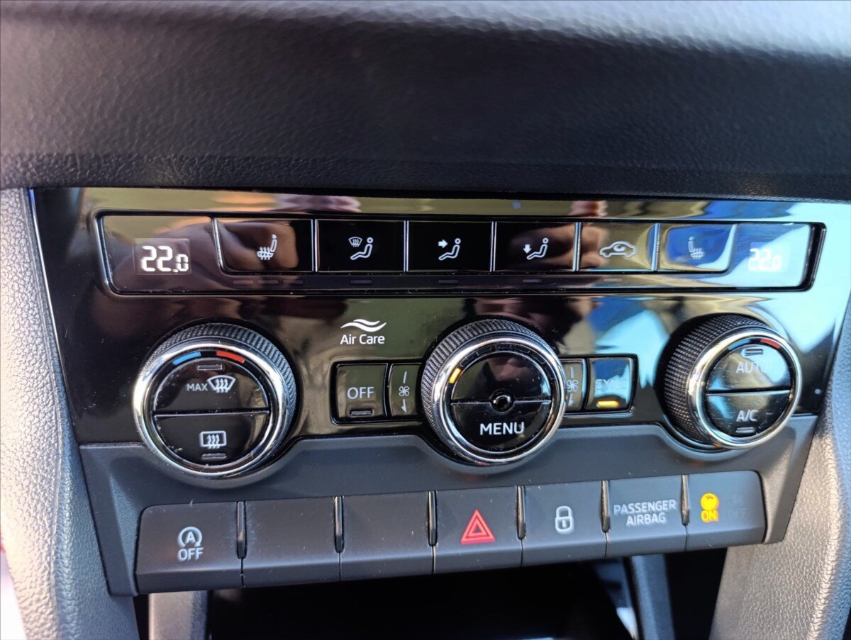 Škoda Karoq SUV / Terénní 2,0 l 110 kw