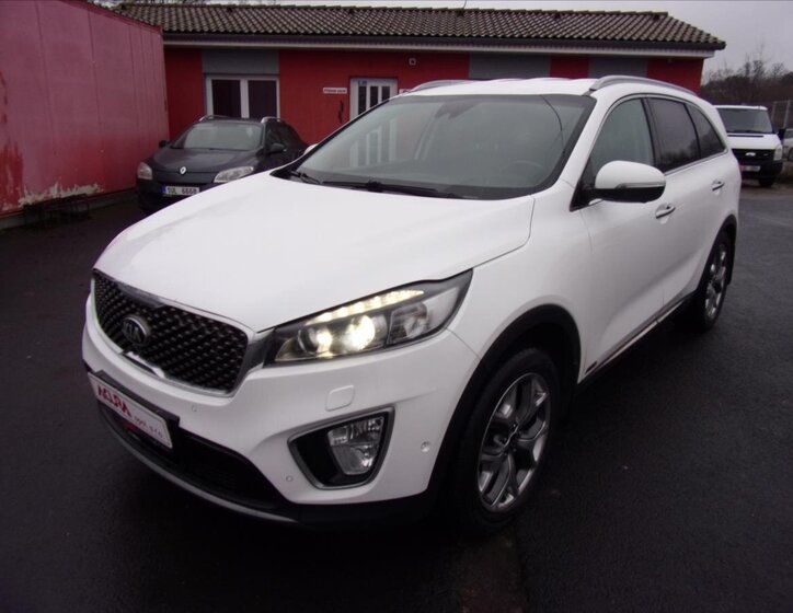 KIA Sorento 7