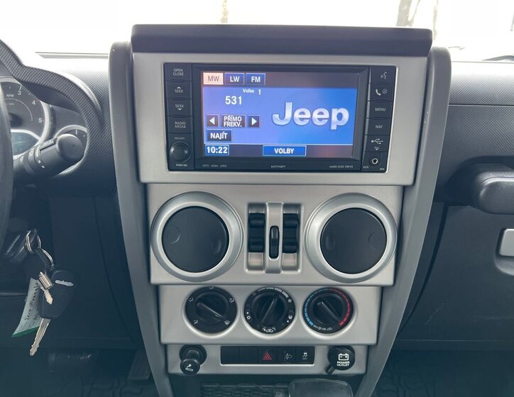 Jeep Wrangler SUV 2,8 l 130 kw