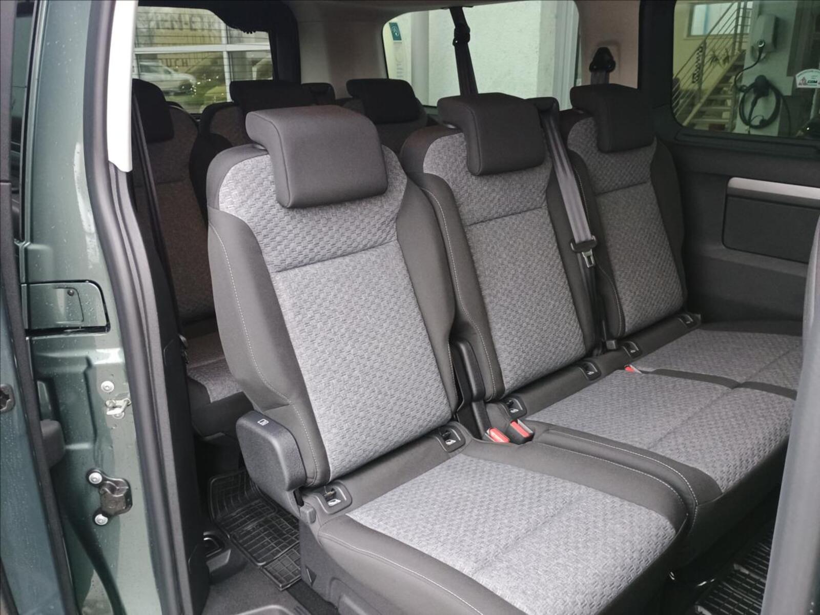 Citroën SpaceTourer 4