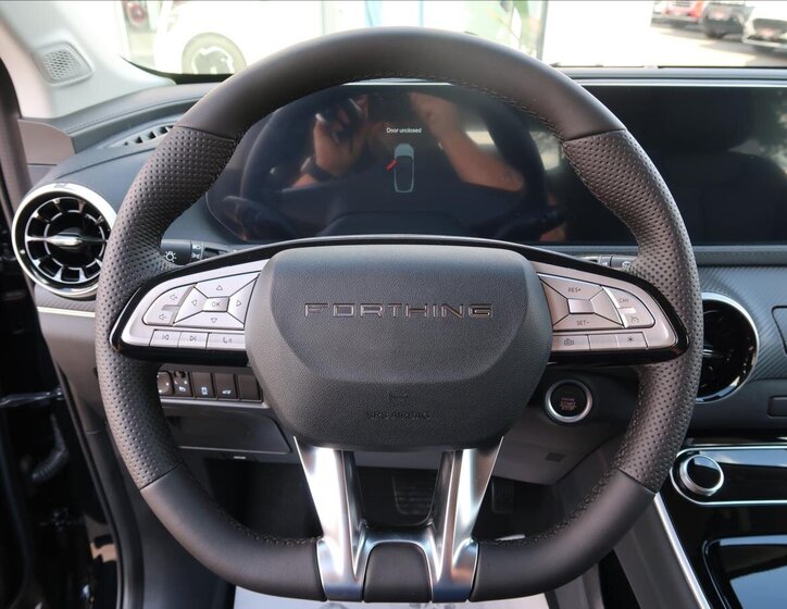 Dongfeng T5 EVO SUV 1,5 l 130 kw