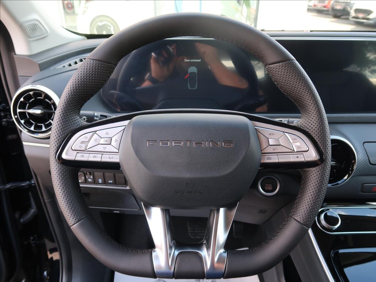 Dongfeng T5 EVO SUV 1,5 l 130 kw