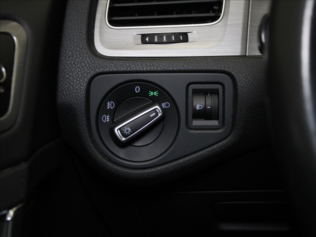 Volkswagen Golf Hatchback 1,2 l 81 kw