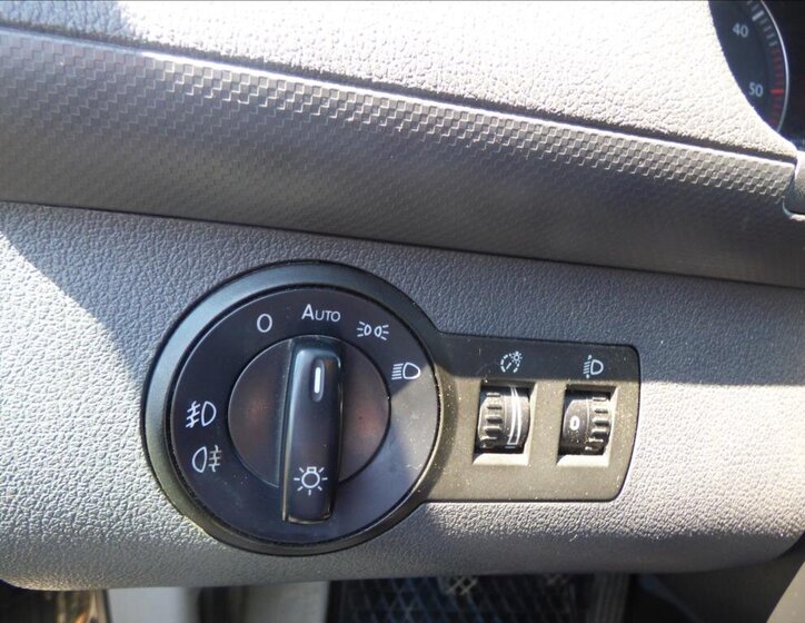 Volkswagen Caddy Kombi 2,0 l 103 kw