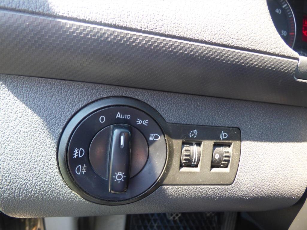 Volkswagen Caddy Kombi 2,0 l 103 kw