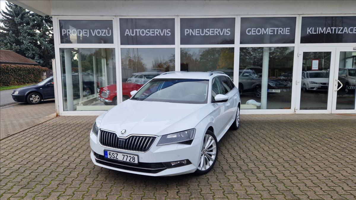 Škoda Superb